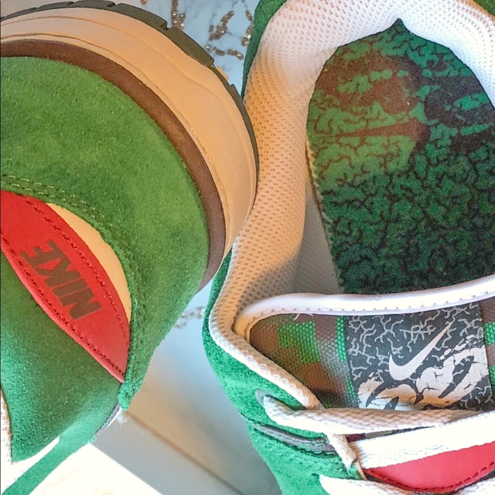 SOLD | Green/white Suede Air Zoom Cush RARE | Nike - Picture 6 of 8